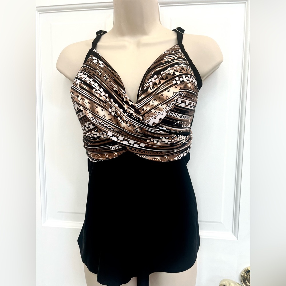 Lovely tankini top from swimsuits for all size 16